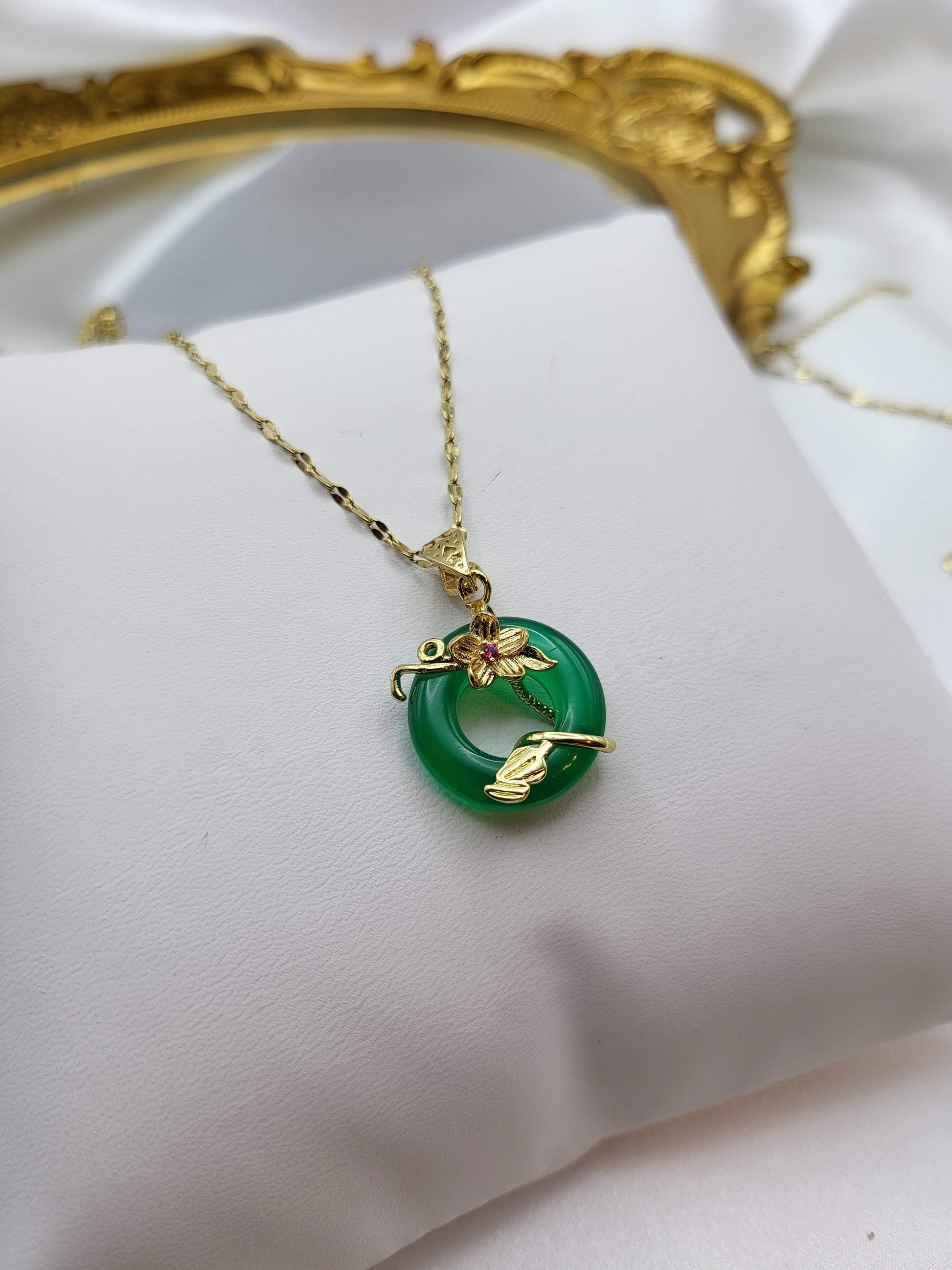 Gold Natural Circle Flower Jade Necklace, WATERPROOF Adjustable Chains.