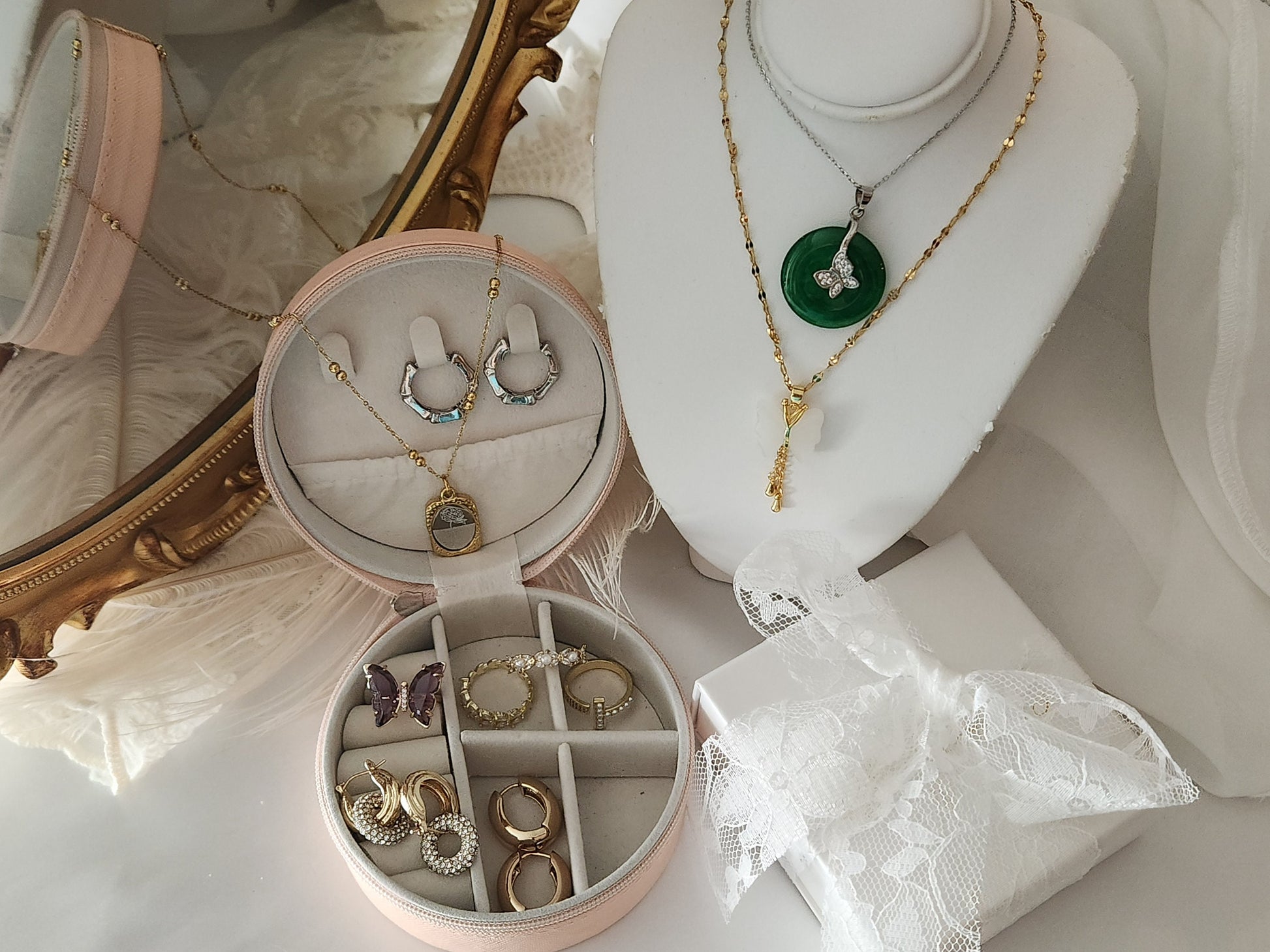 Mystery Jewelry Box ,Surprise Jewelry Set with Necklaces, Earrings, Rings (Value of 75+) ,Birthday Gift ,Gift your self.