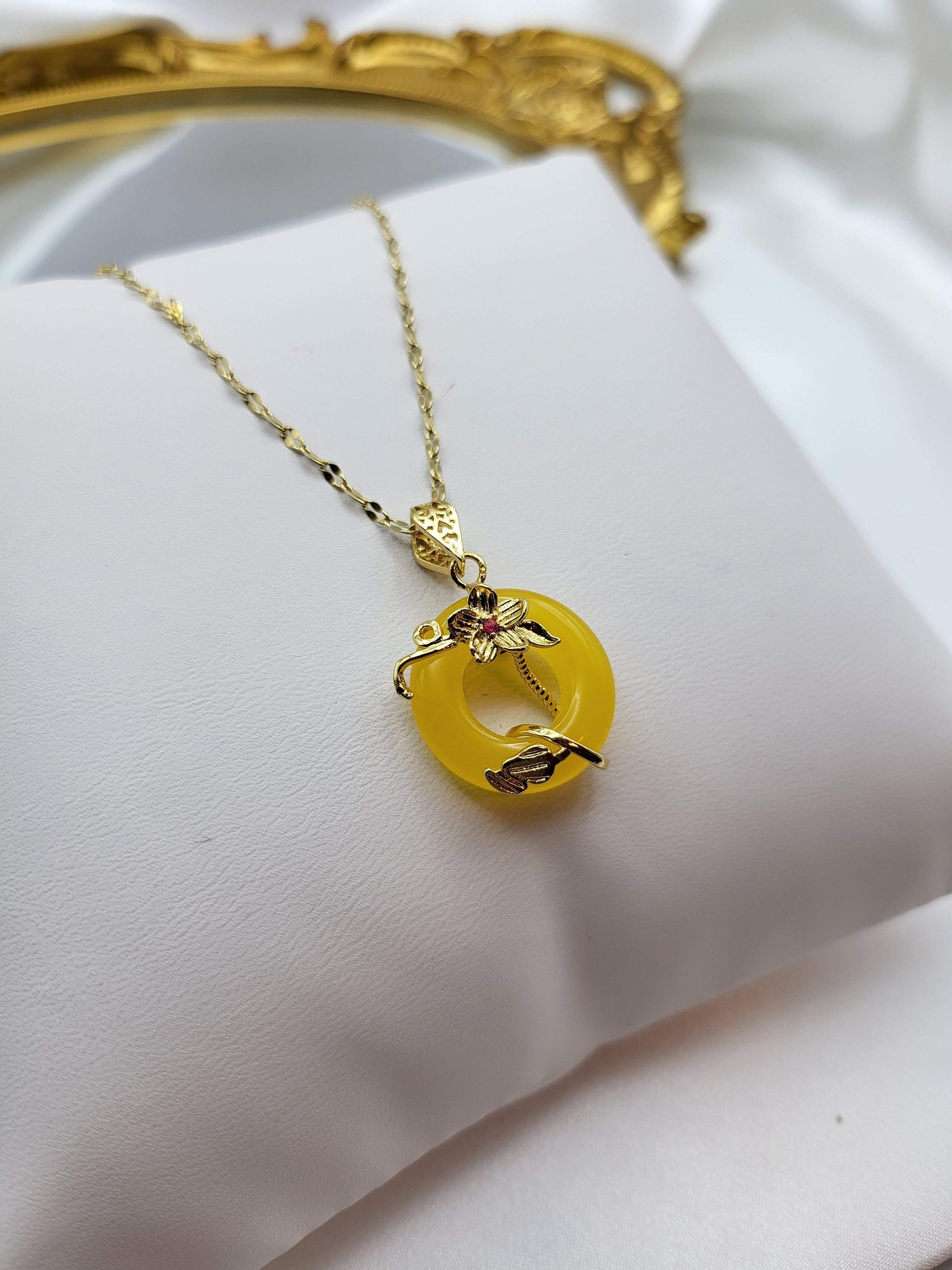 Gold Natural Circle Flower Jade Necklace, WATERPROOF Adjustable Chains.