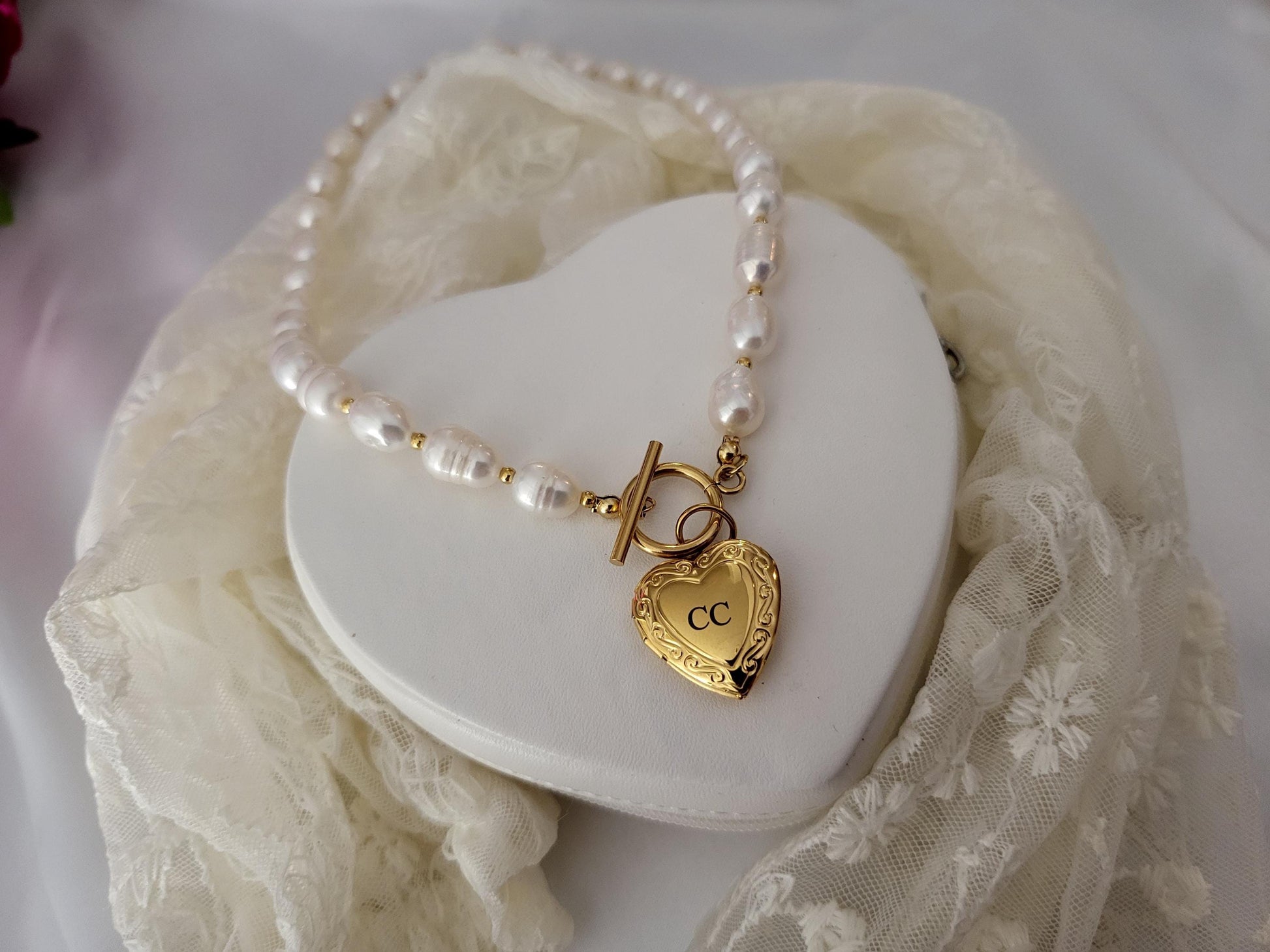 Gold Filled Real Freshwater Pearl Necklace With Locked Heart ,Memory Necklace , Engrave Small , Medium, Big Heart Pendant , Toggle claps.