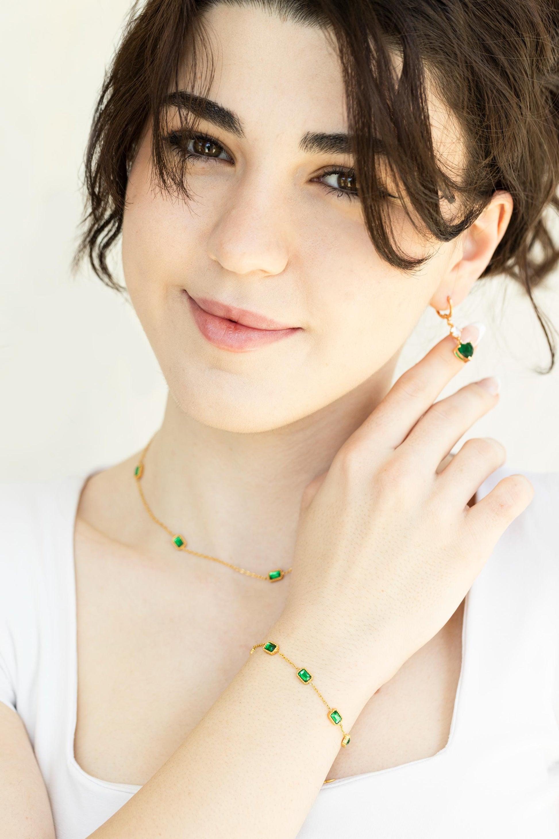 Gold Filled Emerald Necklace and Bracelet , Waterproof , High Quality.