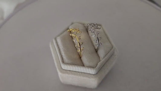 925 Sterling Silver-Gold Cubic Zircon Adjustable Leaf  Ring , Waterproof , High Quality, Birthday Gift.